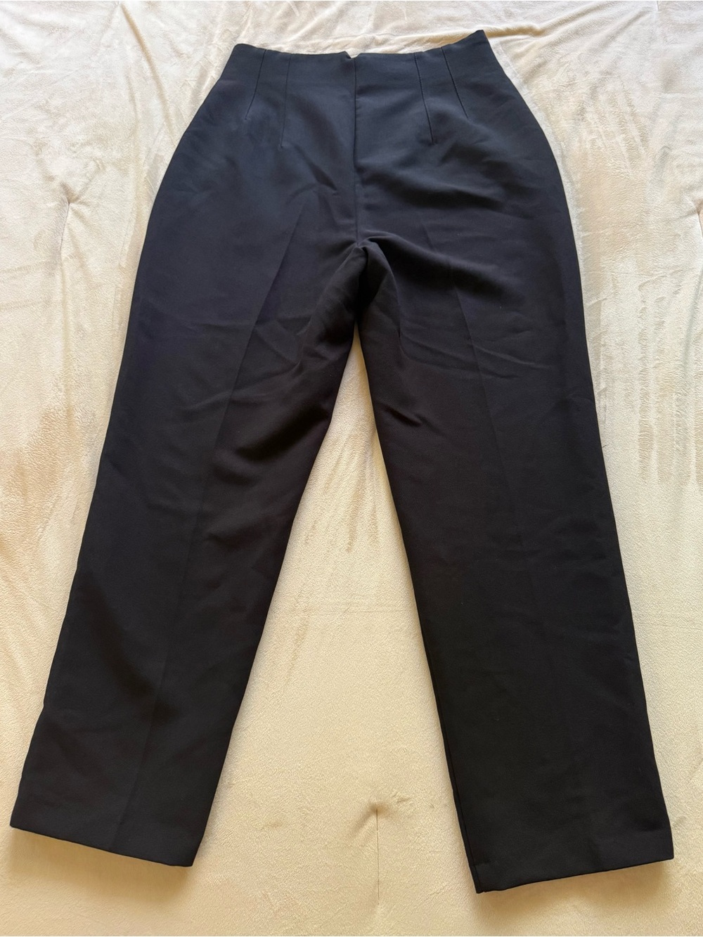 Zara Black High-Waisted Straight Leg Trousers - Picture 2 of 4